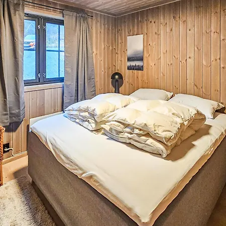 Stunning In Vinje With Wifi Ferienhaus *