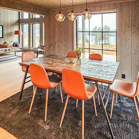 Stunning In Vinje With Wifi Hébergement de vacances Oyfjell